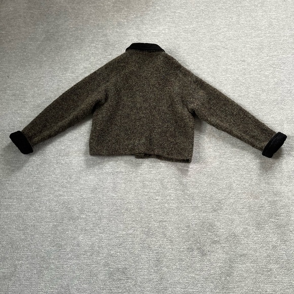 Weave of the Irish Handcrafted in Ireland Wool Buttondown Jacket - Picture 7 of 9